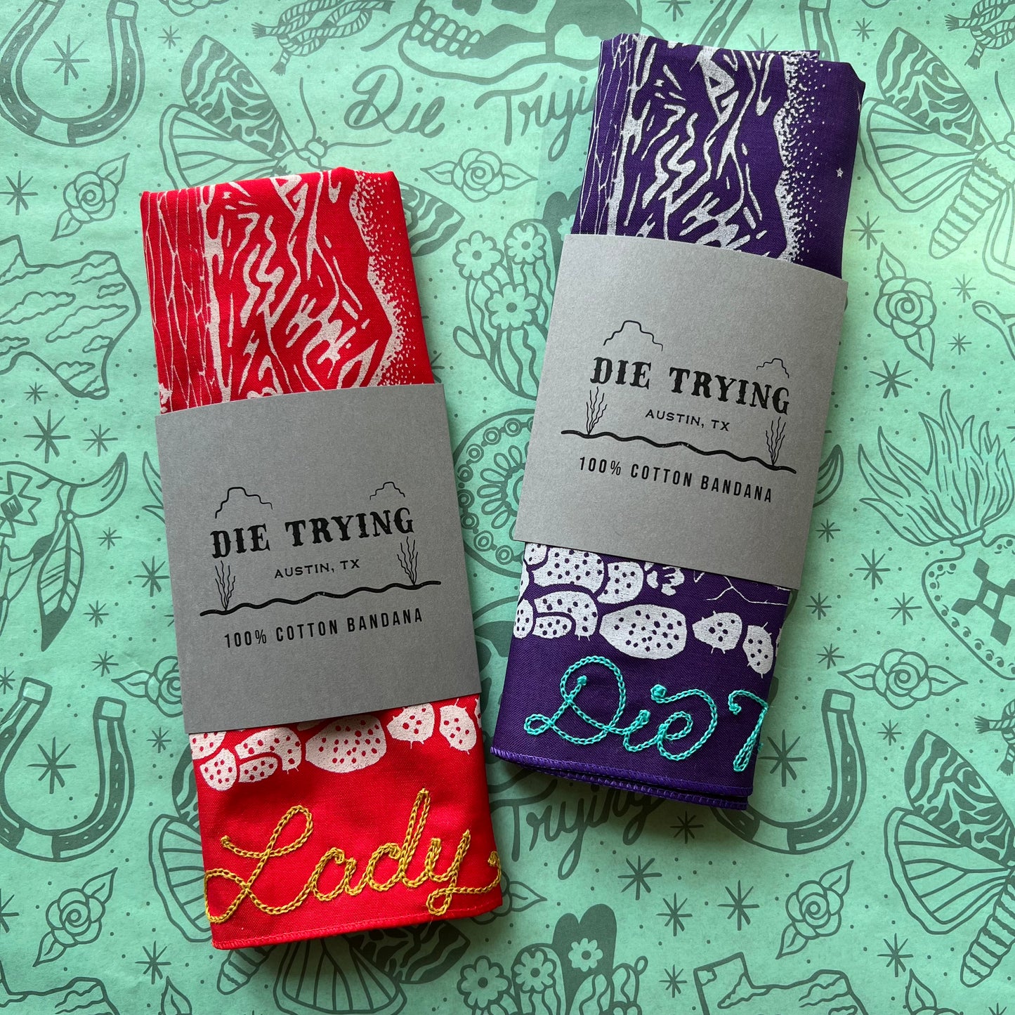 The Solitario Bandana Red