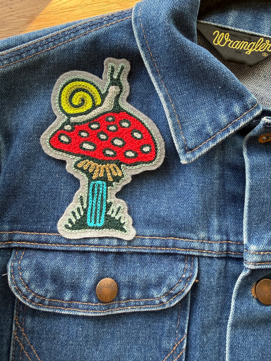 Snail Mushroom Patch