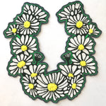Daisy Horseshoe-Sample