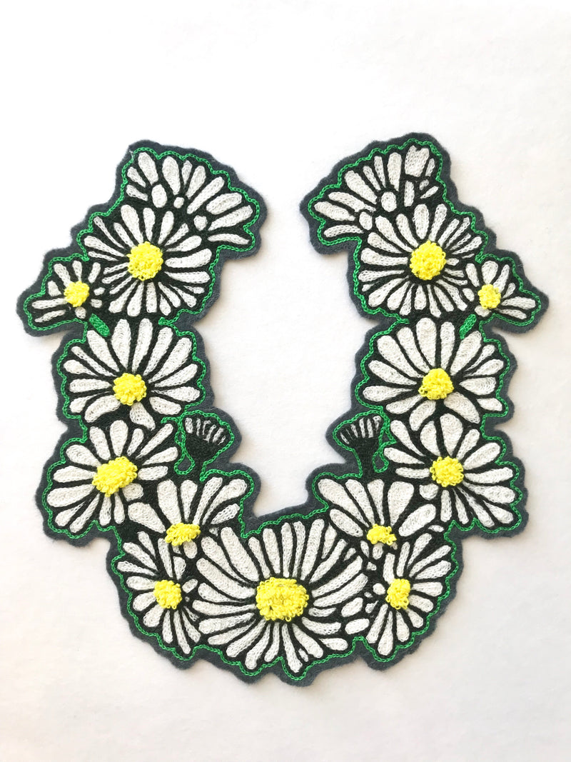 Daisy Horseshoe-Sample